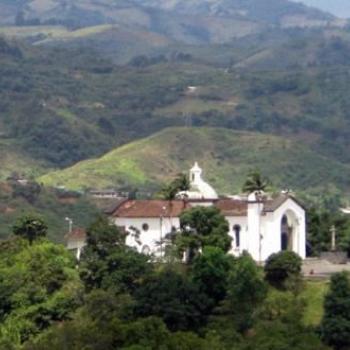 La Capilla de Belén se encuentra ubicada en el Cerró de Belén en Popayán