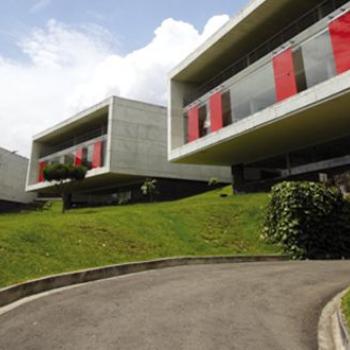Der Parque Biblioteca León de Greiff - La Ladera