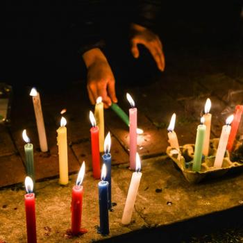 Descubre la noche del fuego que se celebra en Salamina, Caldas
