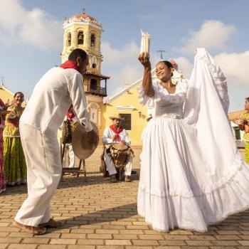 Grupo danzando en Mompox